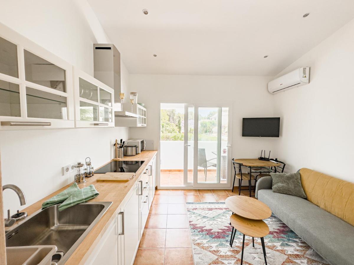 Casa Maria Top Floor Studio Apartment With Swimming Pool 자베아 외부 사진